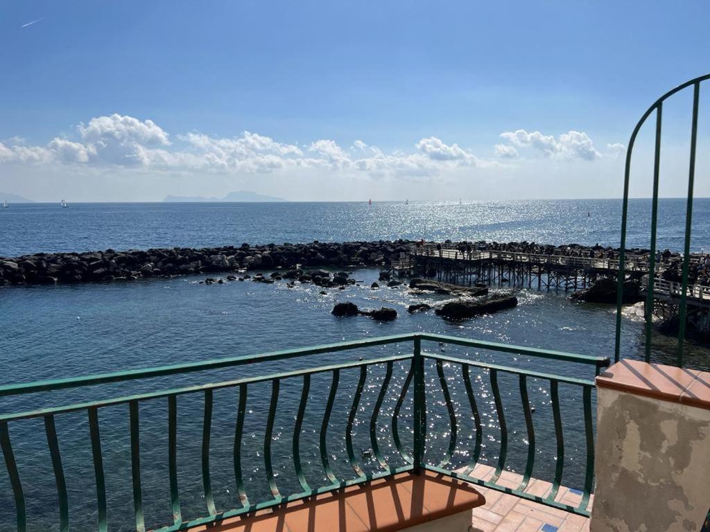 Marechiaro House Bed and Breakfast Napoli Esterno foto