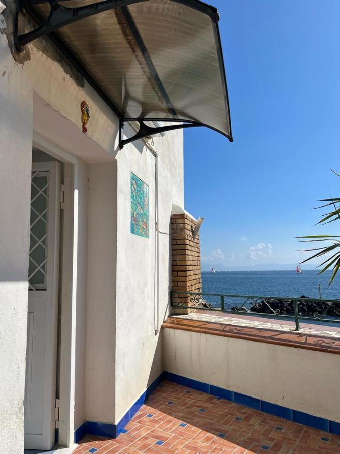 Marechiaro House Bed and Breakfast Napoli Esterno foto