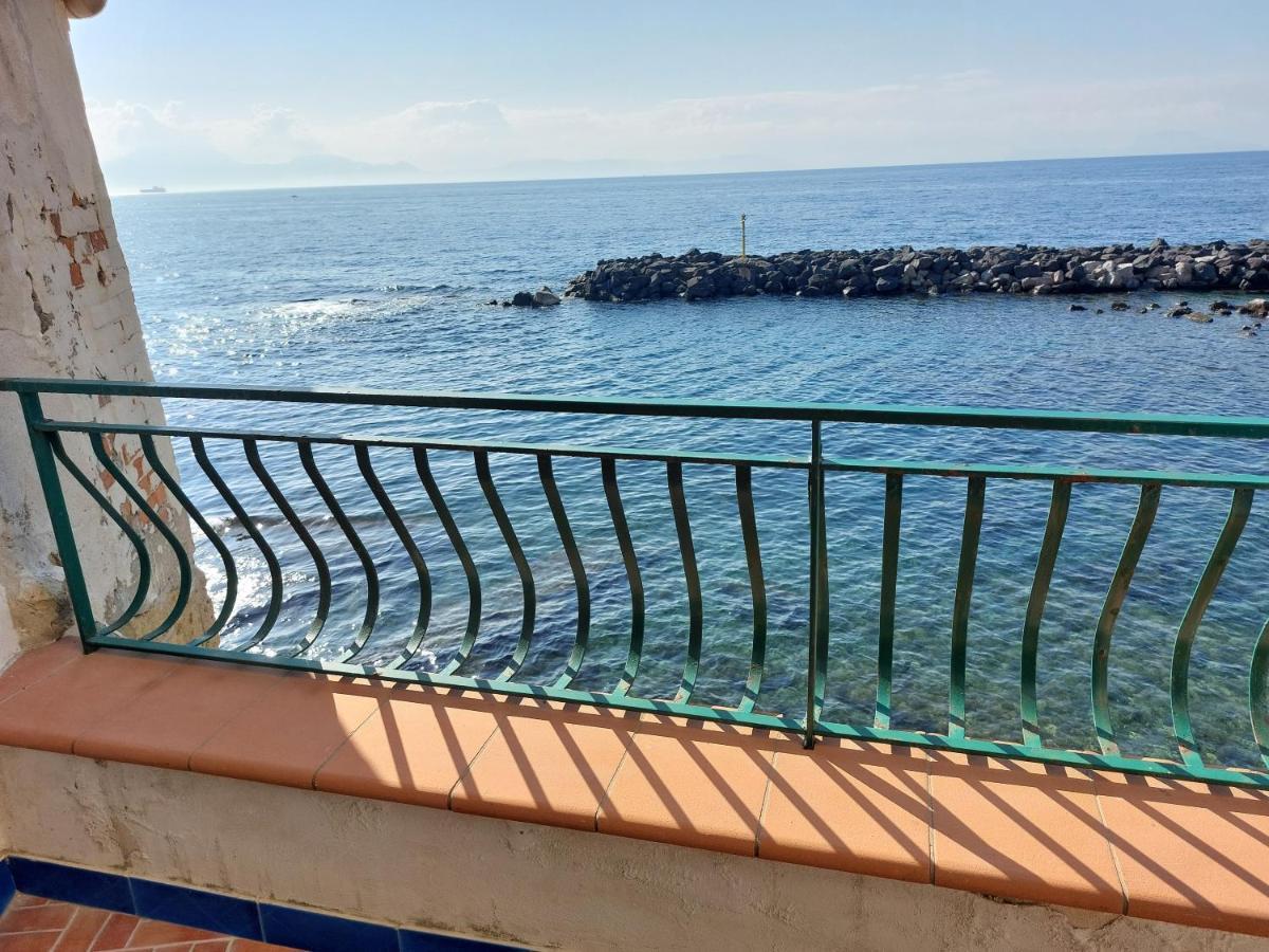 Marechiaro House Bed and Breakfast Napoli Esterno foto